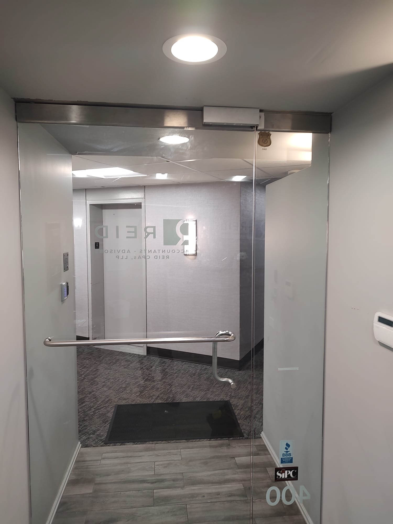 Magnetic lock replacement photo 2 in Long Island, NY 11797